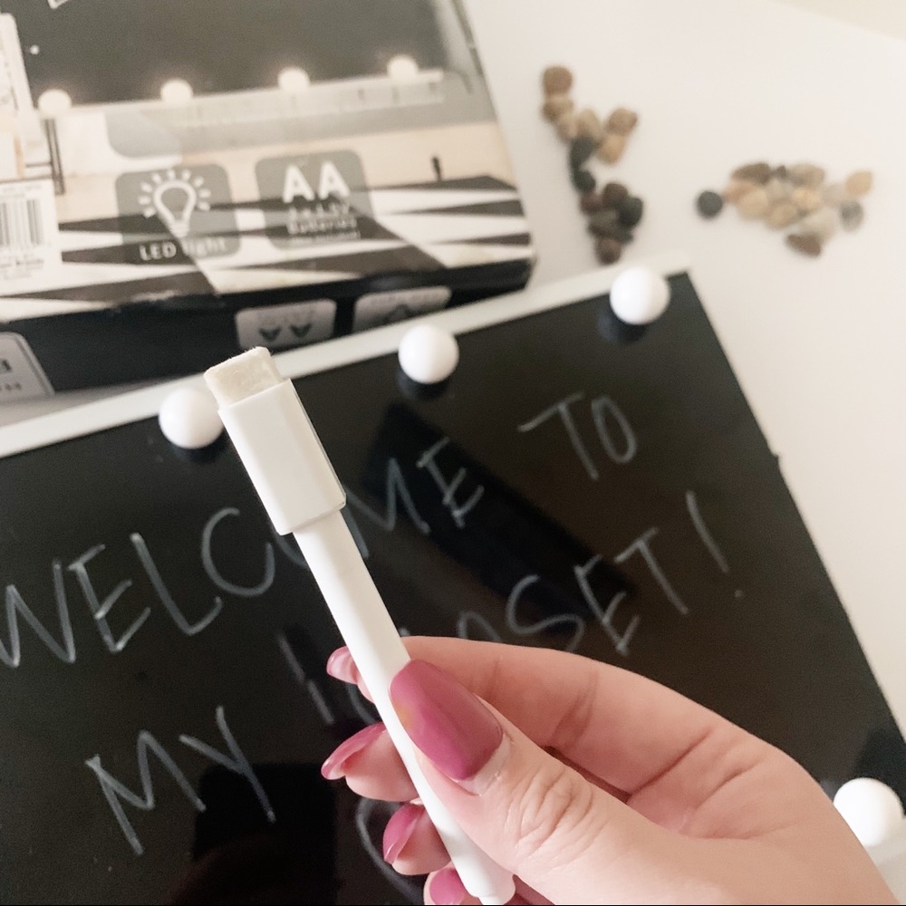 LED Light Up Blackboard - Picture 4 of 10